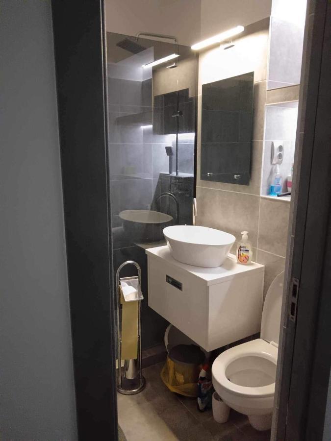 Enci Kiado Apartman Miercurea Ciuc Exterior foto